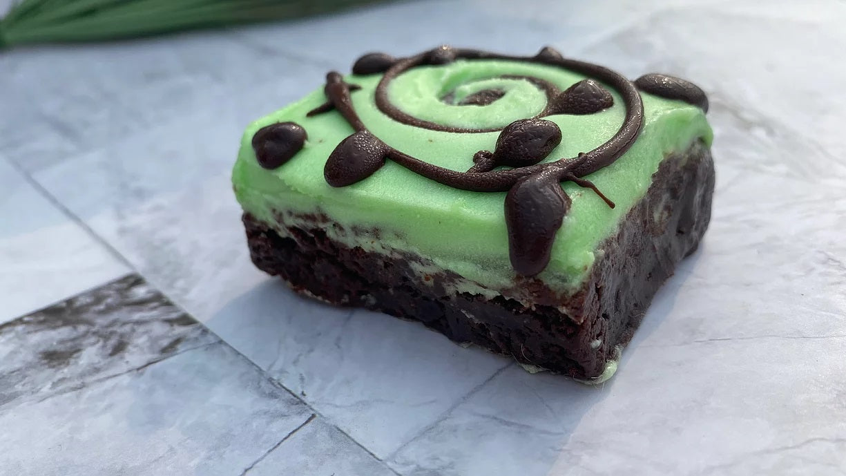 Mint To Be brownie mint buttercream and dark chocolate Ditch The Mix Columbus Ohio