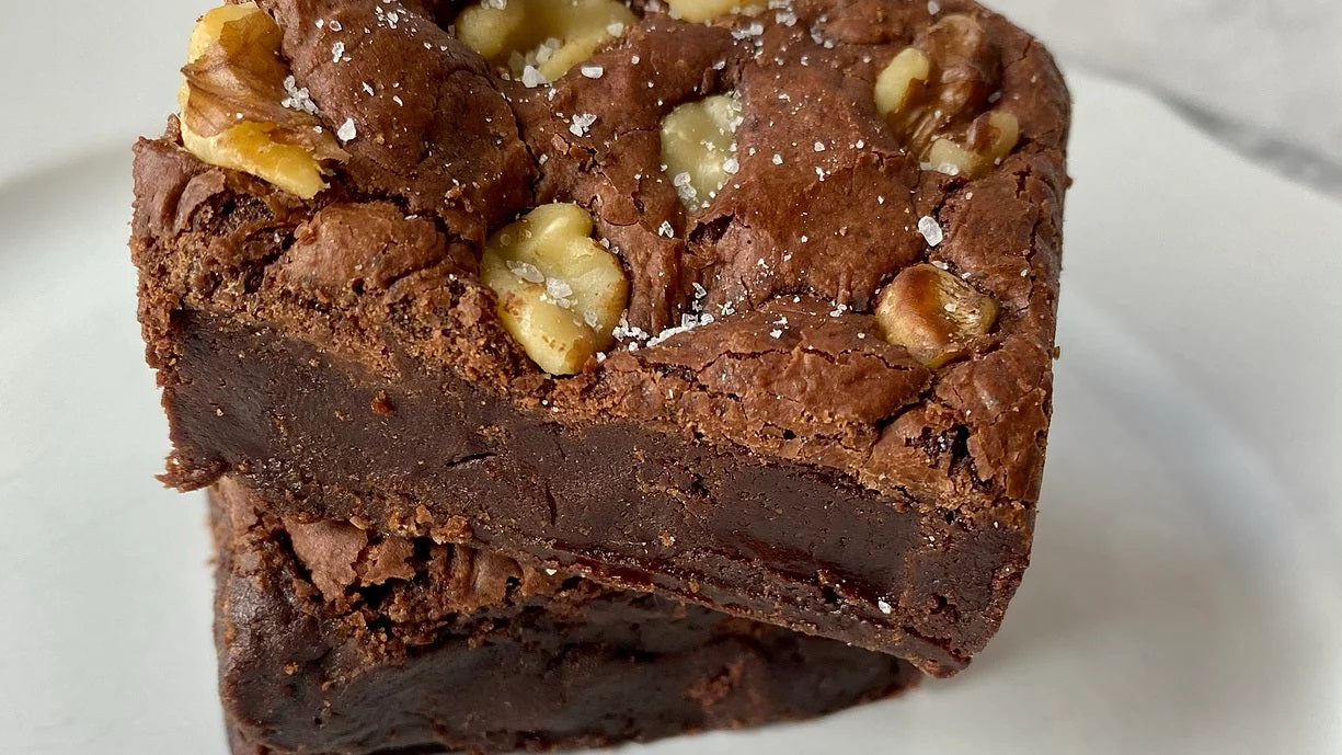 Wall(nut) Flour brownie walnut brownie with sea salt Ditch The Mix Columbus Ohio