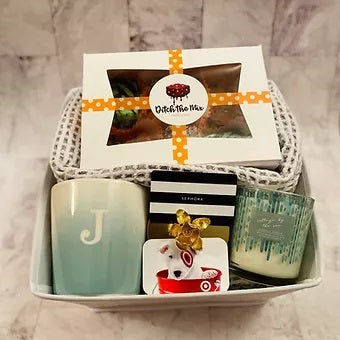 Custom gift basket with brownies for the shopper Ditch The Mix Columbus, Ohio